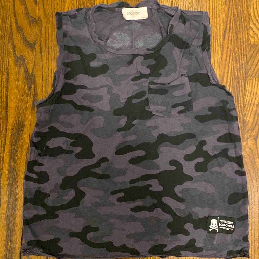 Soulcycle Distressed Grey Camo Skull Muscle Tank